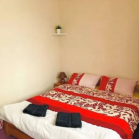 Guest house Dworek Ewunia 3*