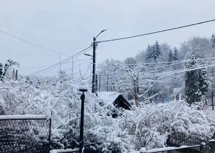 בית הארחה Dworek Ewunia 3*