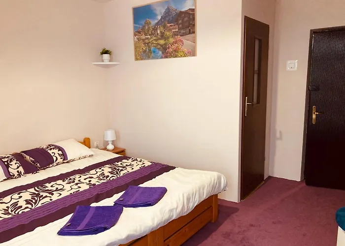 Dworek Ewunia בית הארחה 3*